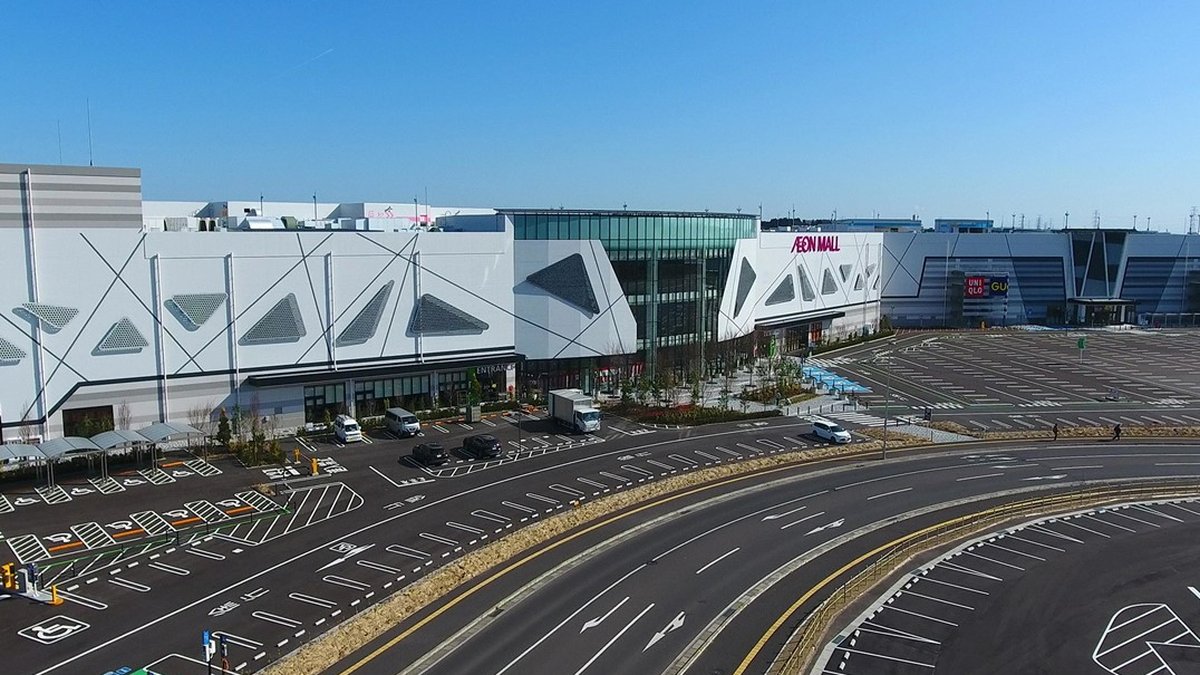 イオンモール新利府（利府町新中道）
